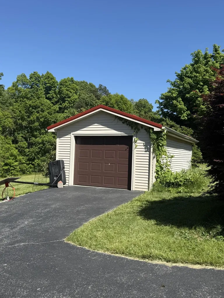 2841 W Laurel Road London KY 40741