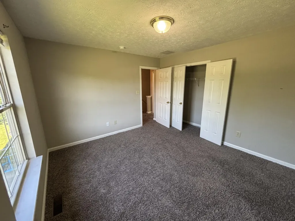 2724 Hayden Park Lane Lexington KY 40511