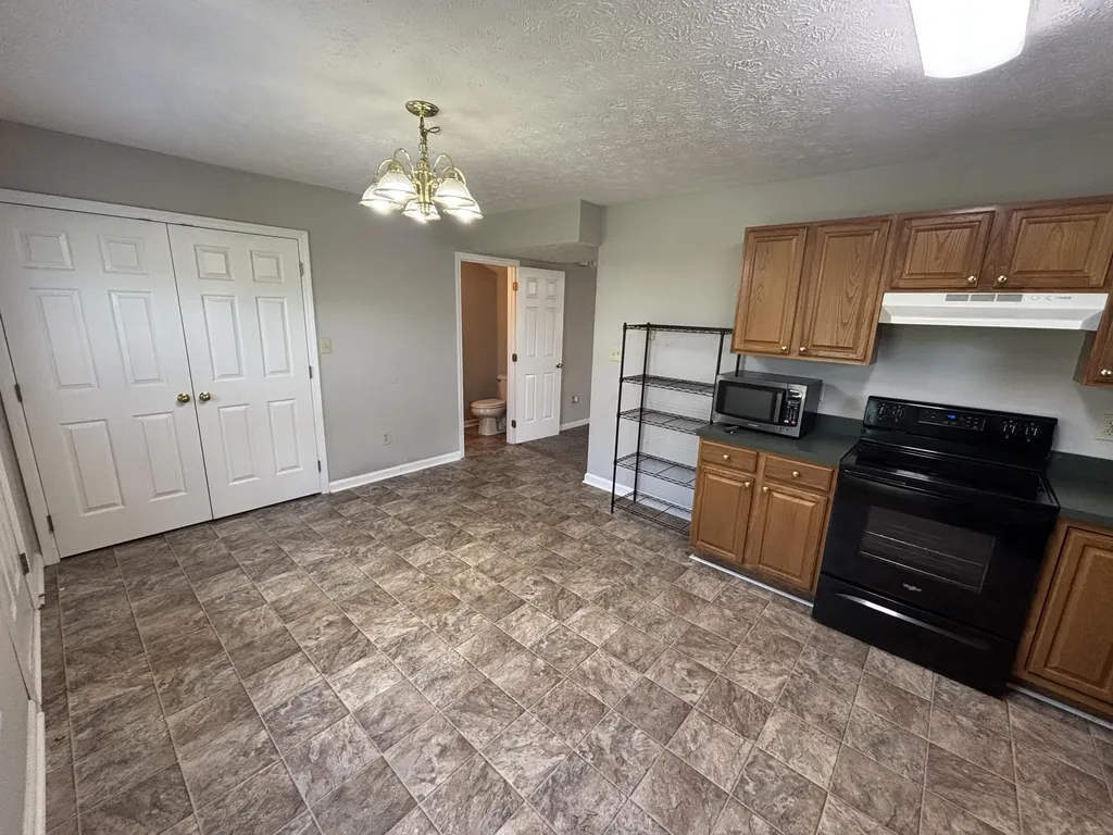 2724 Hayden Park Lane Lexington KY 40511