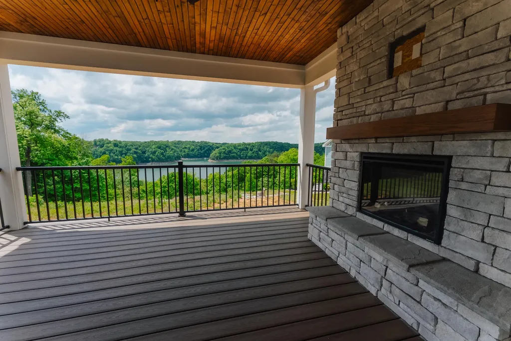 634 Beacon Street Russell Springs KY 42642
