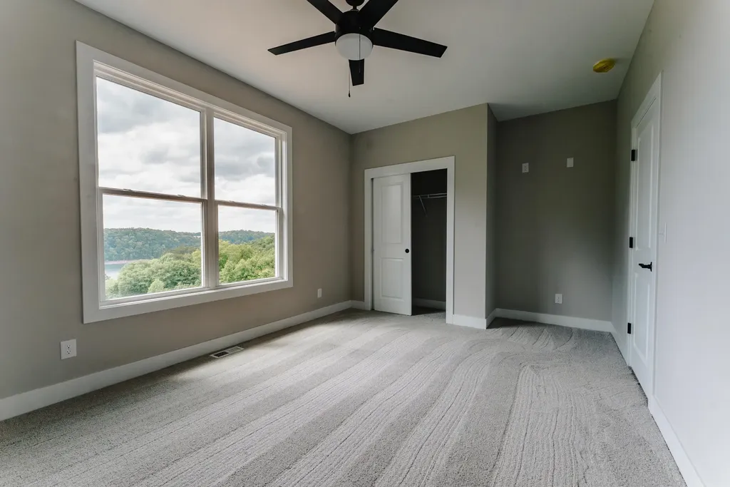 634 Beacon Street Russell Springs KY 42642