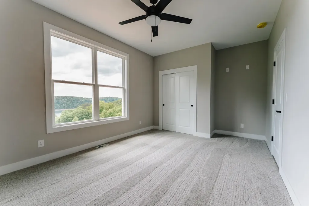 634 Beacon Street Russell Springs KY 42642