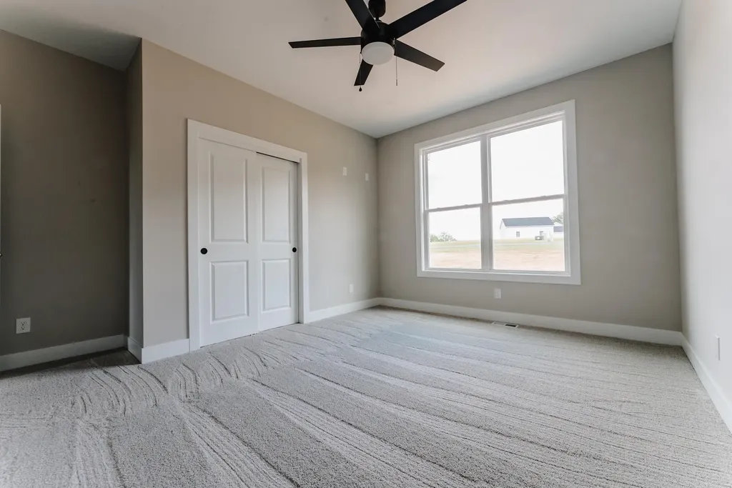 634 Beacon Street Russell Springs KY 42642