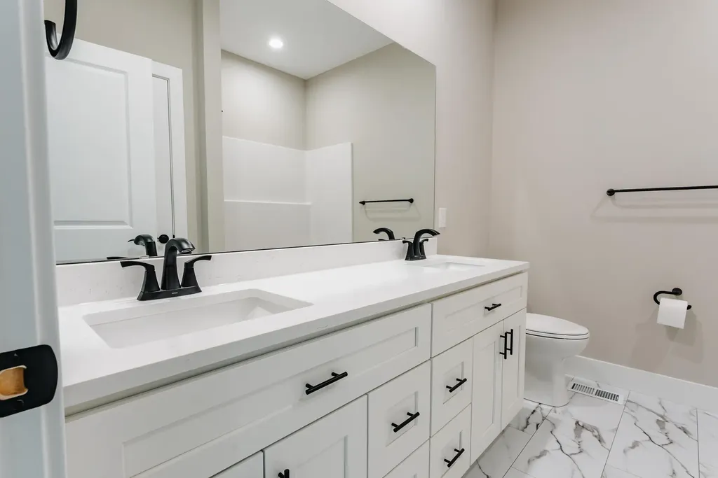 634 Beacon Street Russell Springs KY 42642