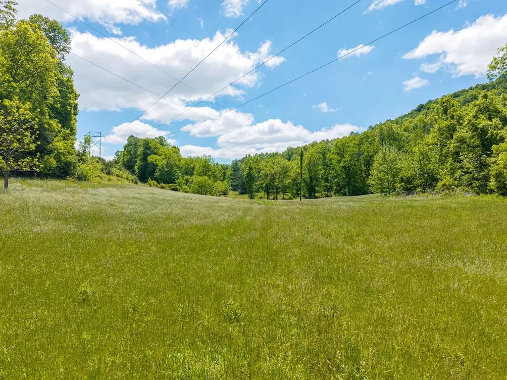 500 Hail Bridge Road Somerset KY 42501