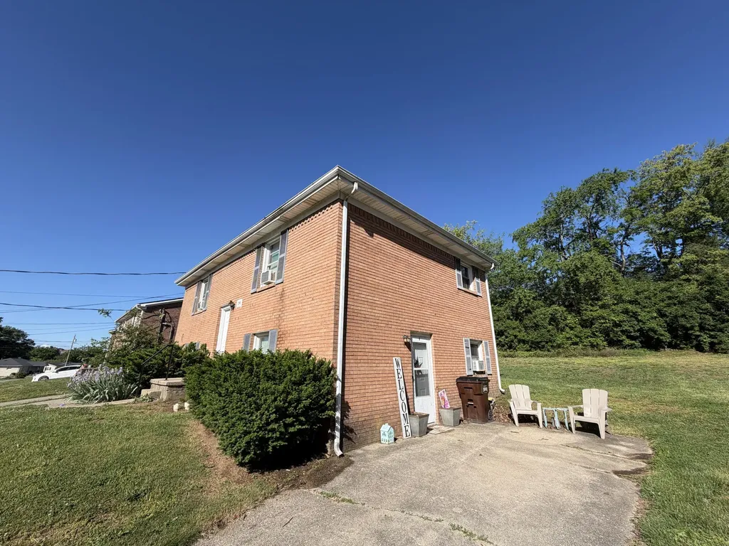 216 Valley Street Richmond KY 40475