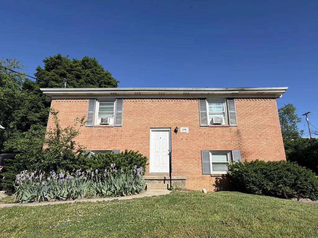 216 Valley Street Richmond KY 40475