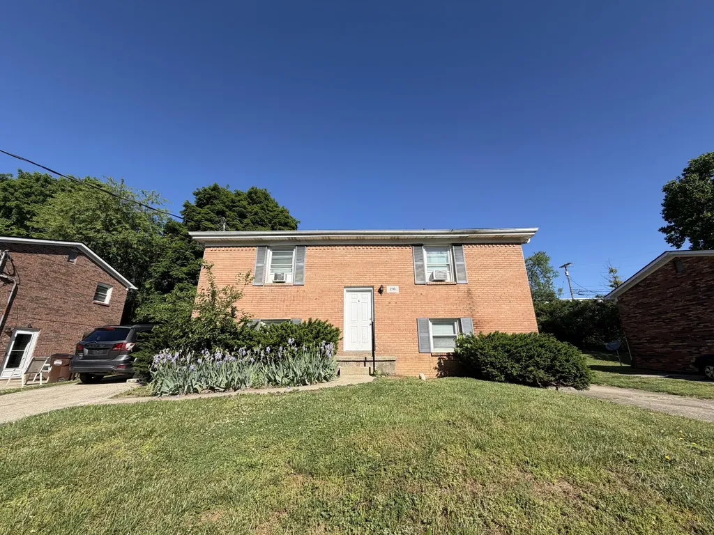 216 Valley Street Richmond KY 40475