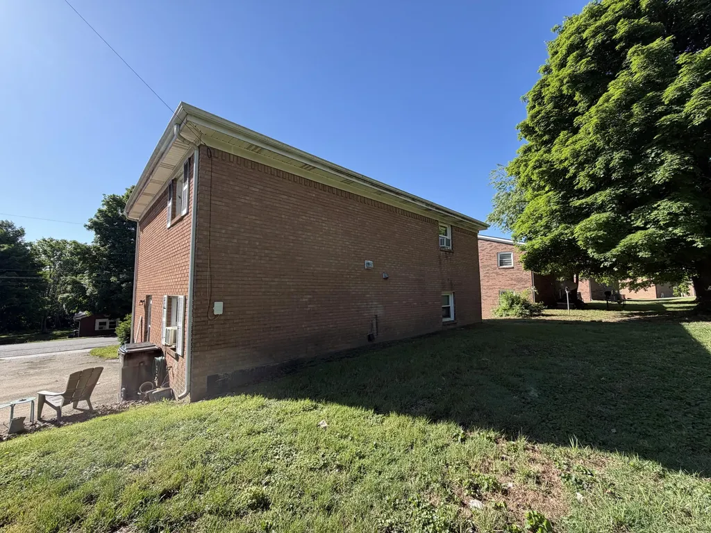 216 Valley Street Richmond KY 40475