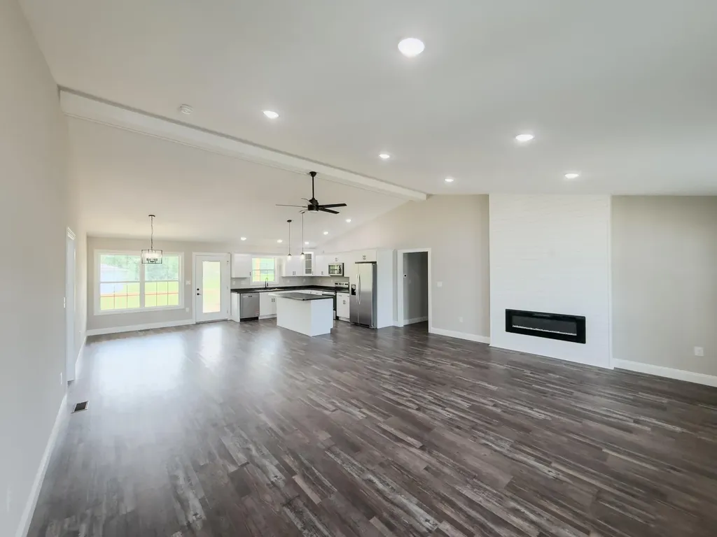 126 Sterlyn Drive London KY 40744