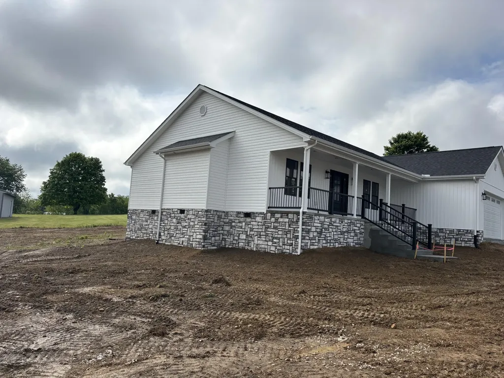 126 Sterlyn Drive London KY 40744