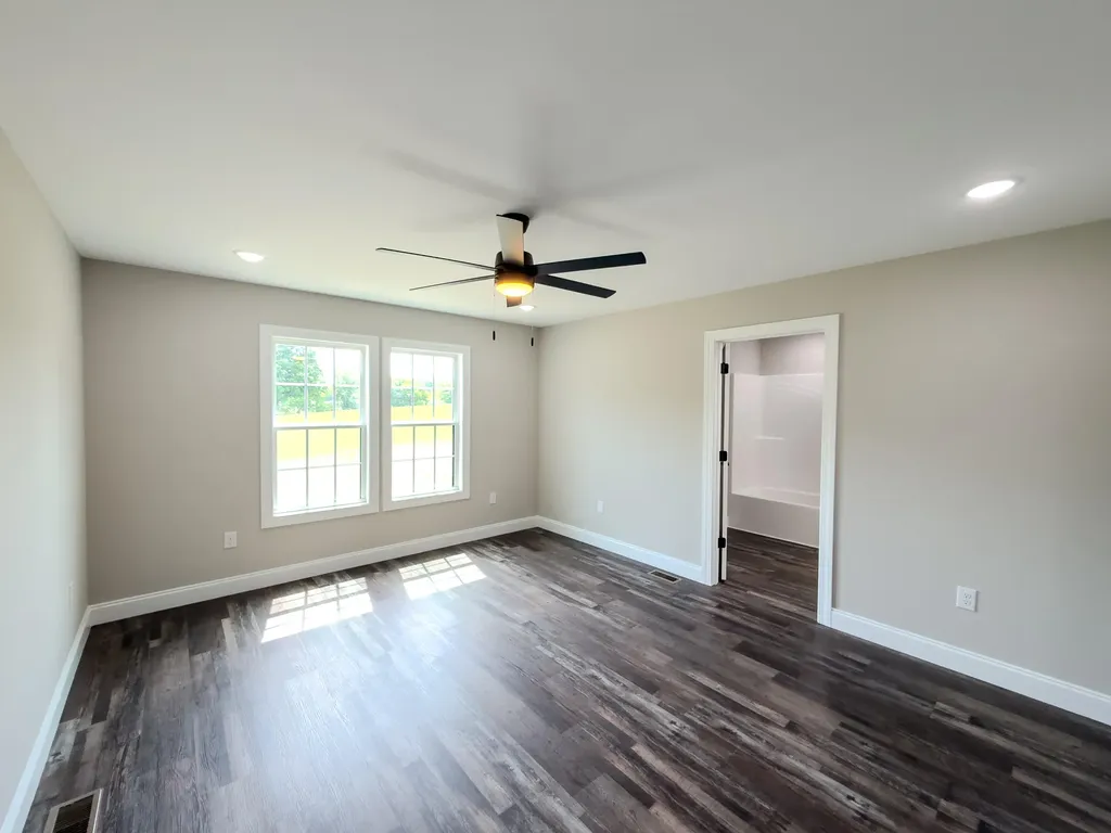 126 Sterlyn Drive London KY 40744