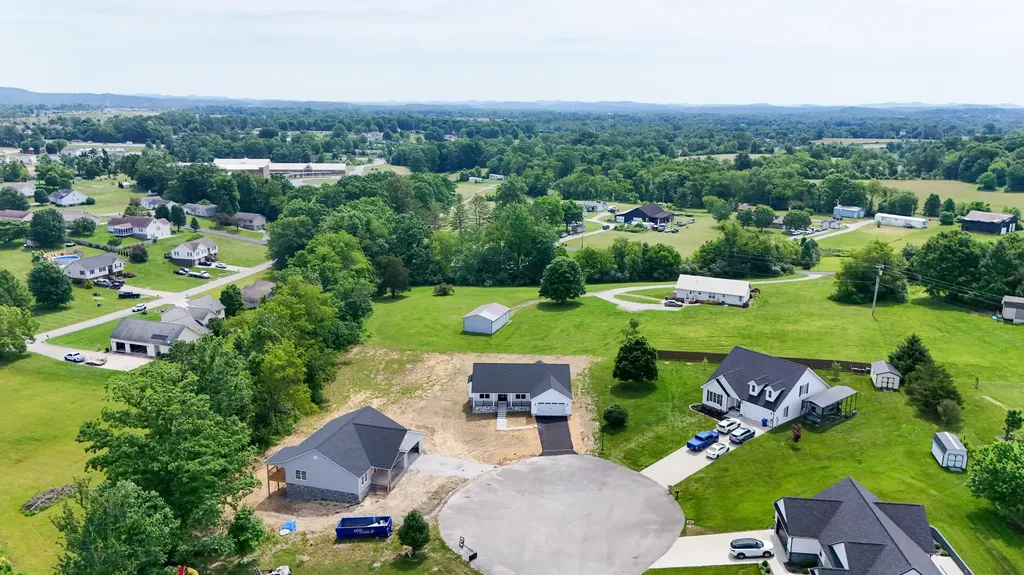 126 Sterlyn Drive London KY 40744