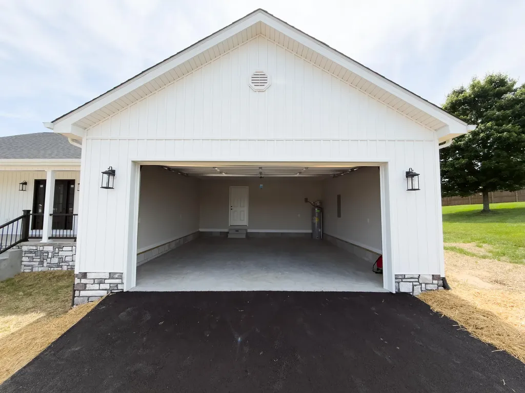 126 Sterlyn Drive London KY 40744