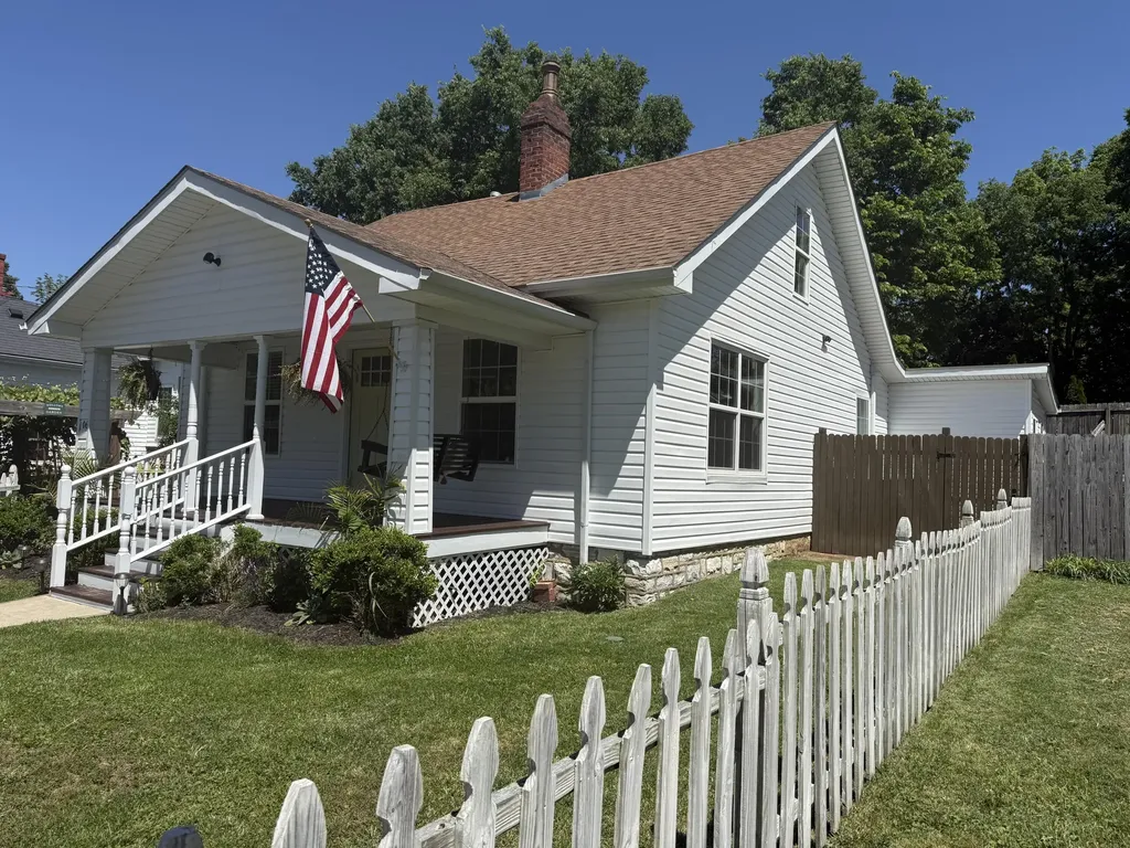 106 N 4th Street Nicholasville KY 40356