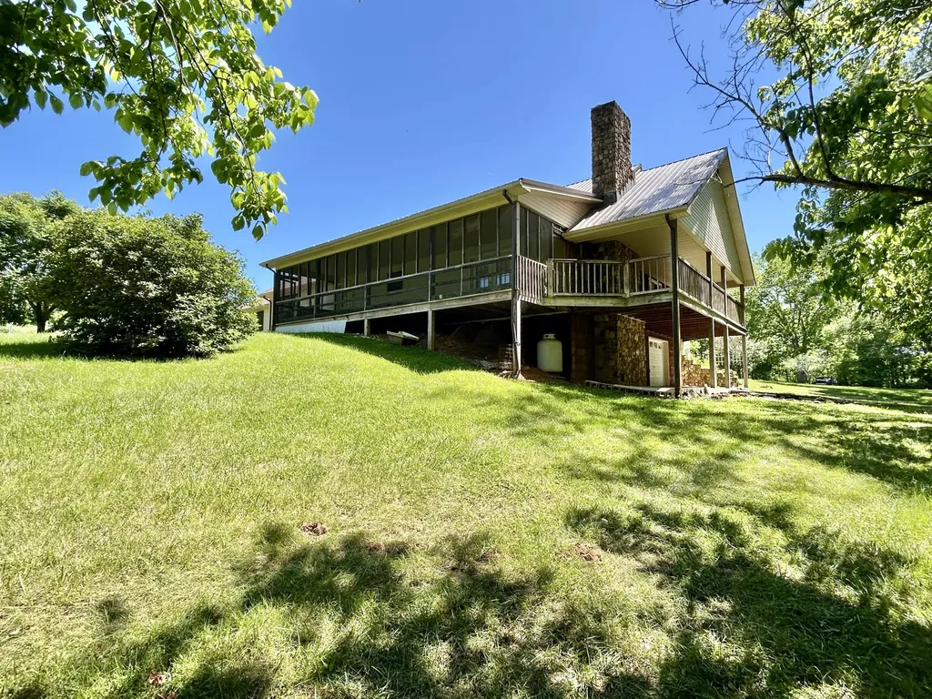 290 Mayfield Hollow Road Somerset KY 42501