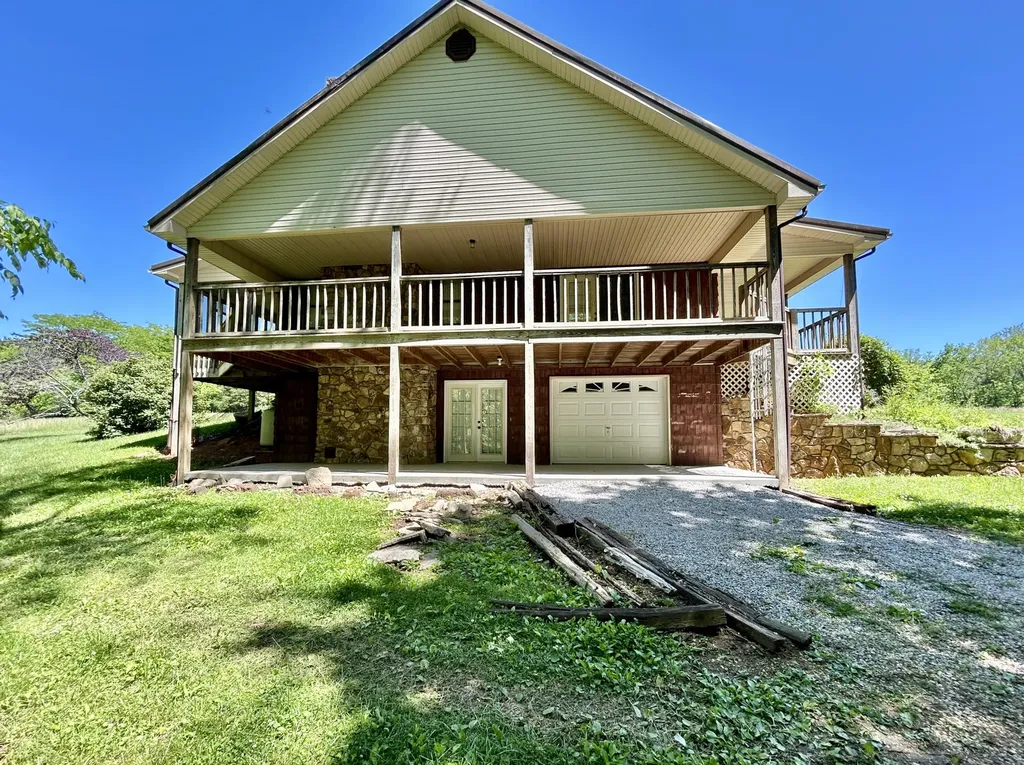 290 Mayfield Hollow Road Somerset KY 42501