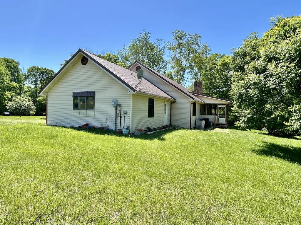 290 Mayfield Hollow Road Somerset KY 42501