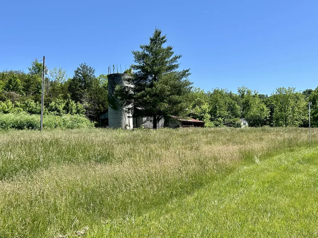 290 Mayfield Hollow Road Somerset KY 42501