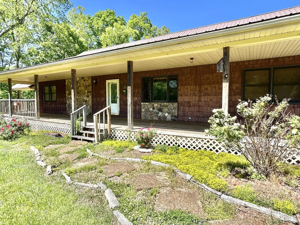 290 Mayfield Hollow Road Somerset KY 42501