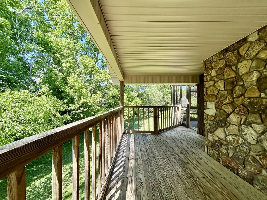290 Mayfield Hollow Road Somerset KY 42501