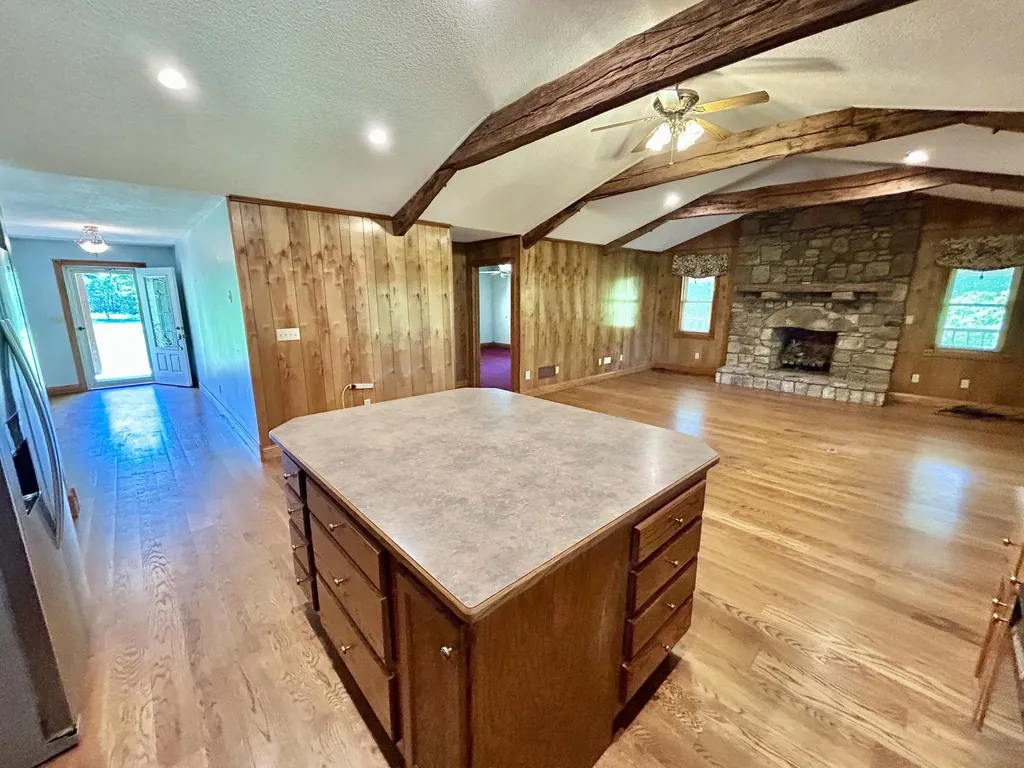 290 Mayfield Hollow Road Somerset KY 42501