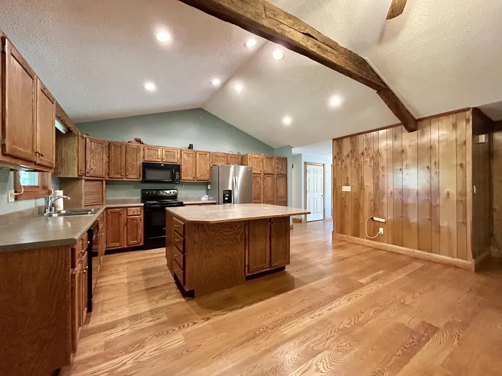 290 Mayfield Hollow Road Somerset KY 42501