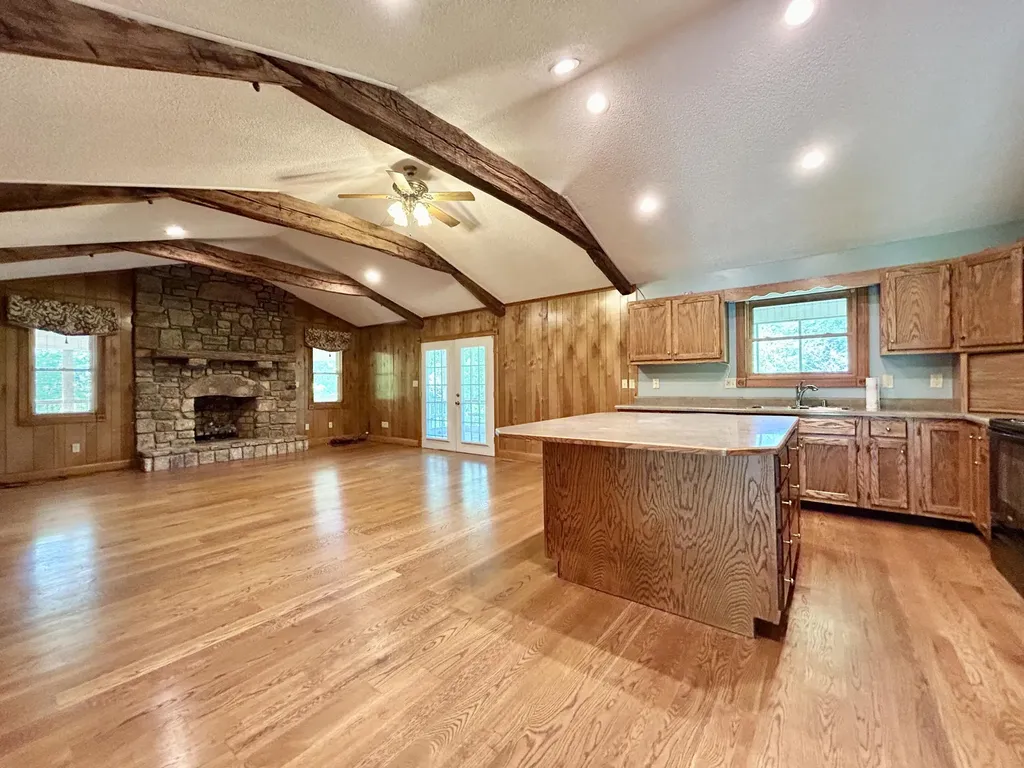 290 Mayfield Hollow Road Somerset KY 42501