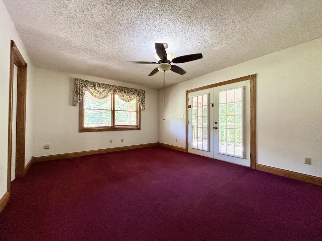 290 Mayfield Hollow Road Somerset KY 42501