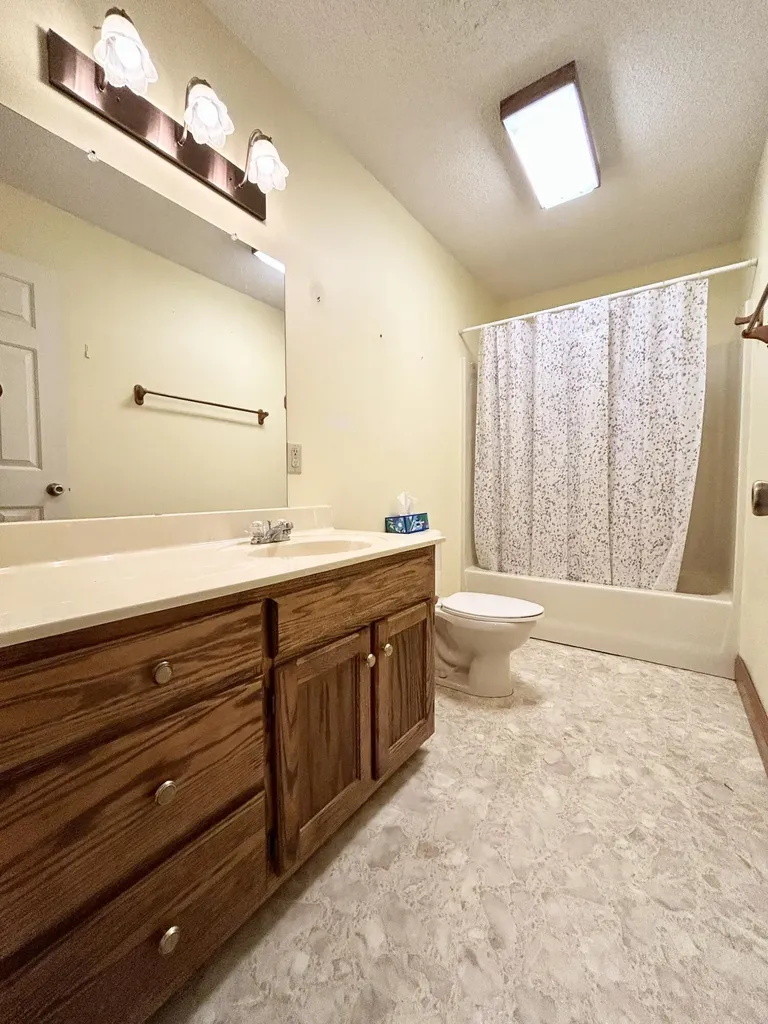 290 Mayfield Hollow Road Somerset KY 42501