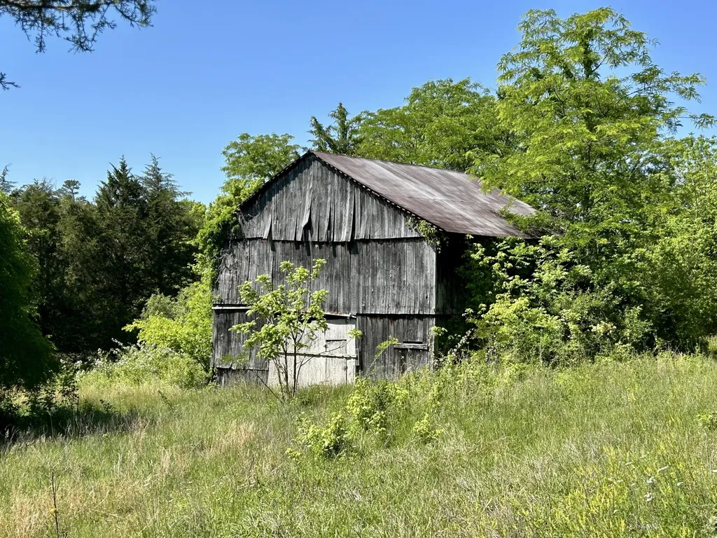 290 Mayfield Hollow Road Somerset KY 42501