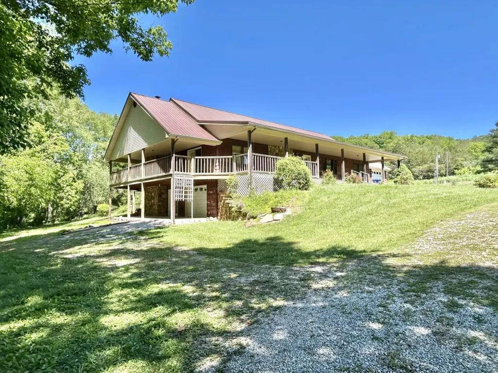 290 Mayfield Hollow Road Somerset KY 42501