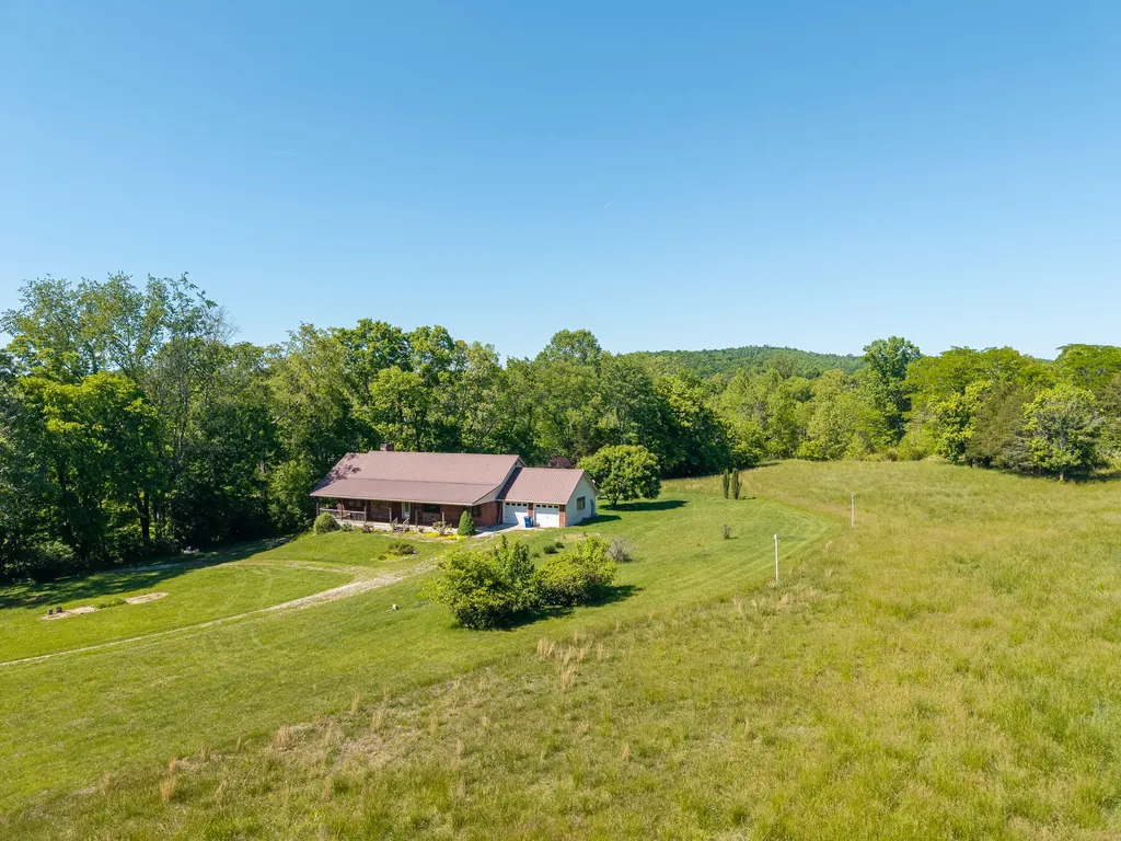290 Mayfield Hollow Road Somerset KY 42501