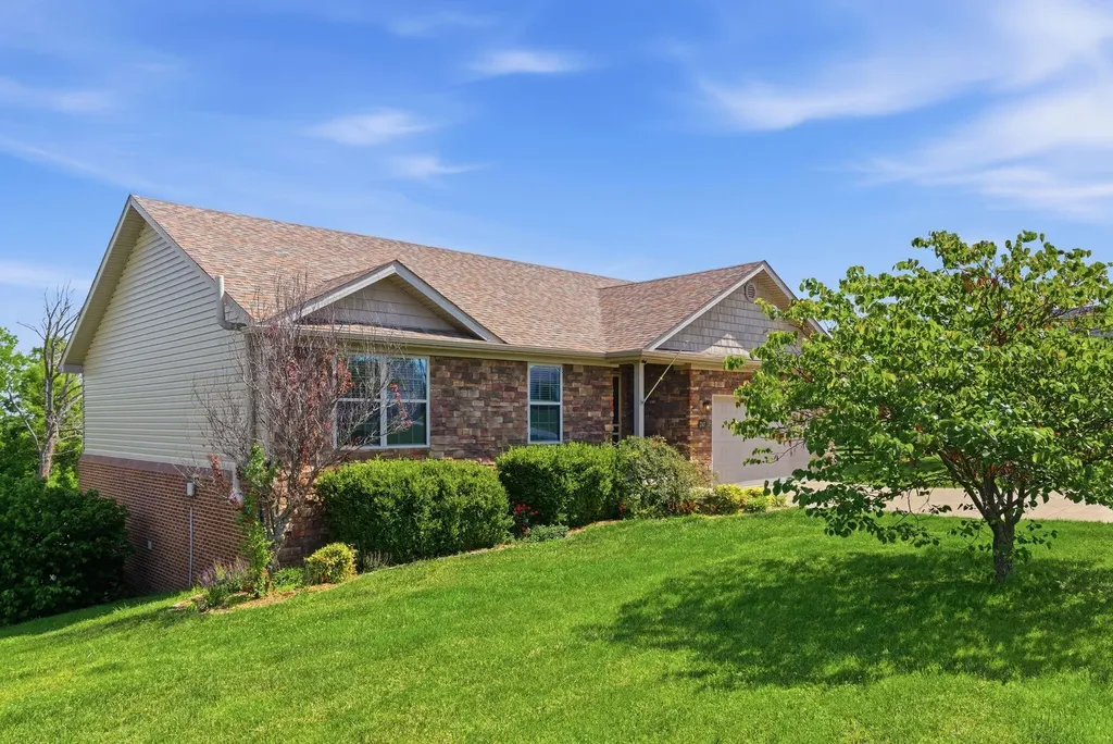 217 Wilshire Way Richmond KY 40475
