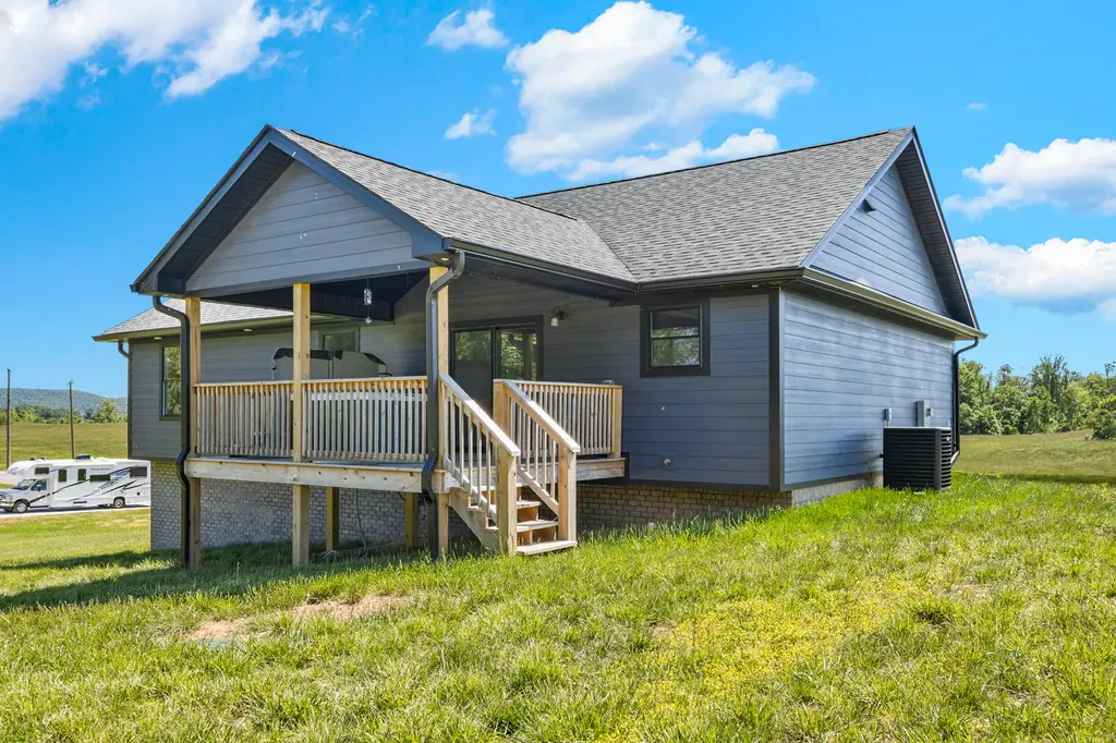 58 Hallies Way Somerset KY 42503