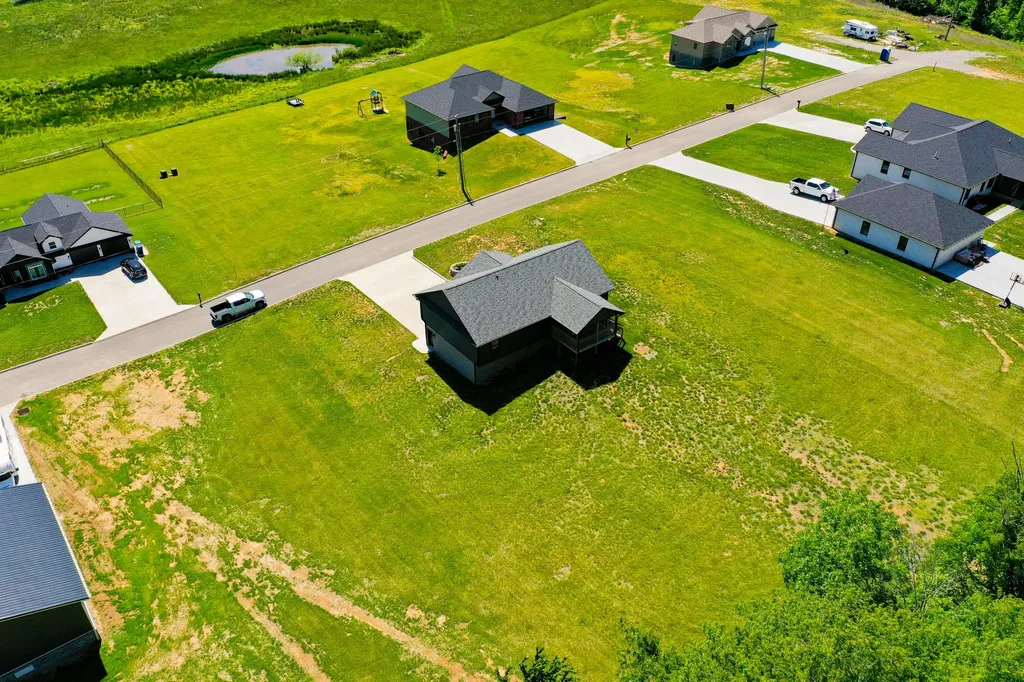 58 Hallies Way Somerset KY 42503