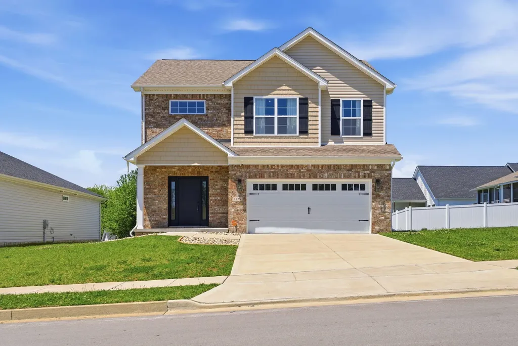 1325 Silver Springs Drive Lexington KY 40511