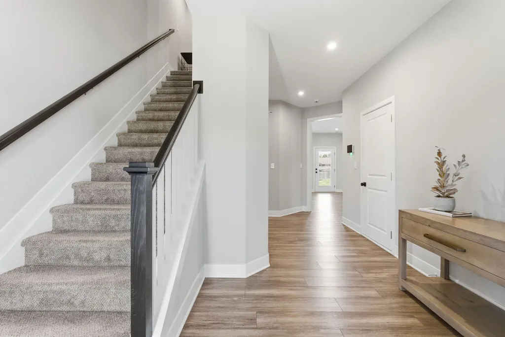 1325 Silver Springs Drive Lexington KY 40511