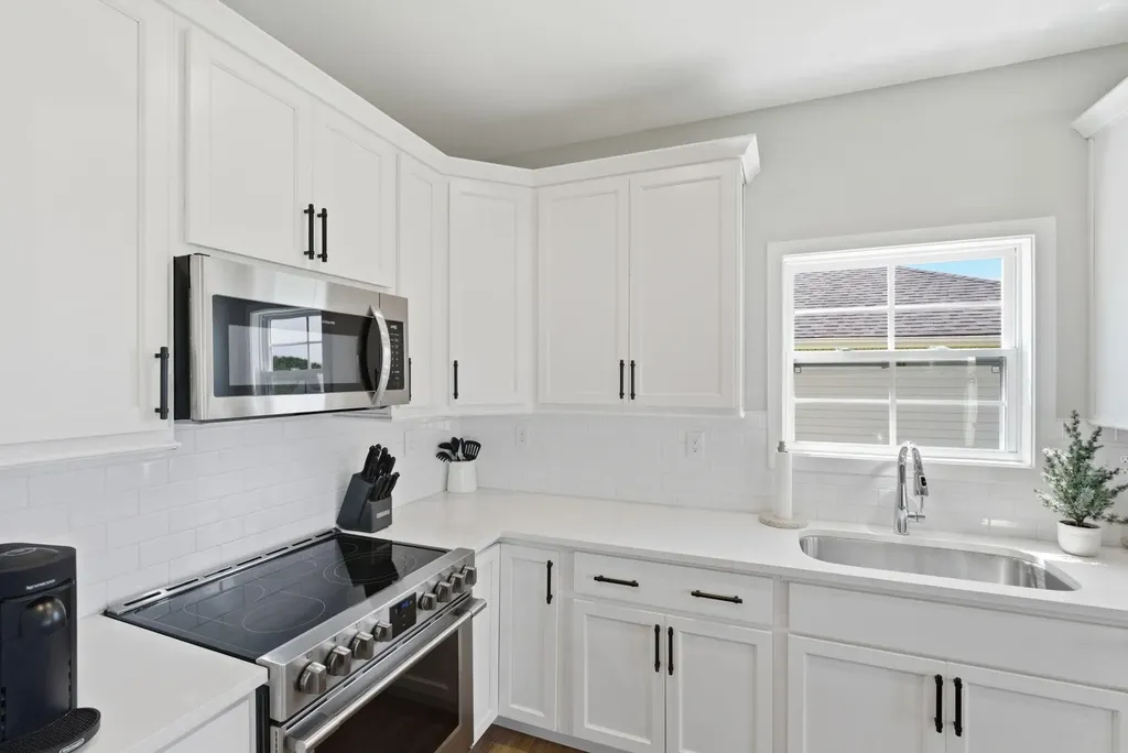 1325 Silver Springs Drive Lexington KY 40511
