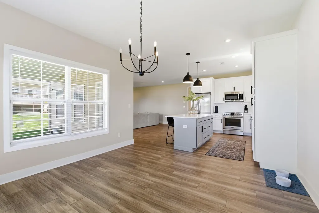 1325 Silver Springs Drive Lexington KY 40511