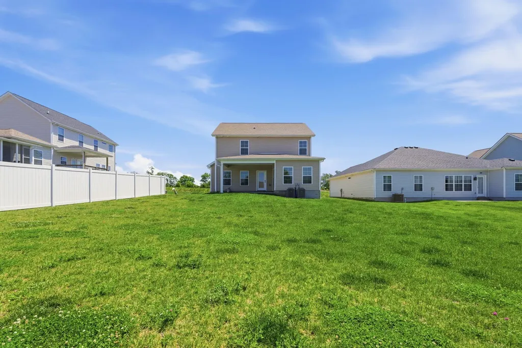 1325 Silver Springs Drive Lexington KY 40511