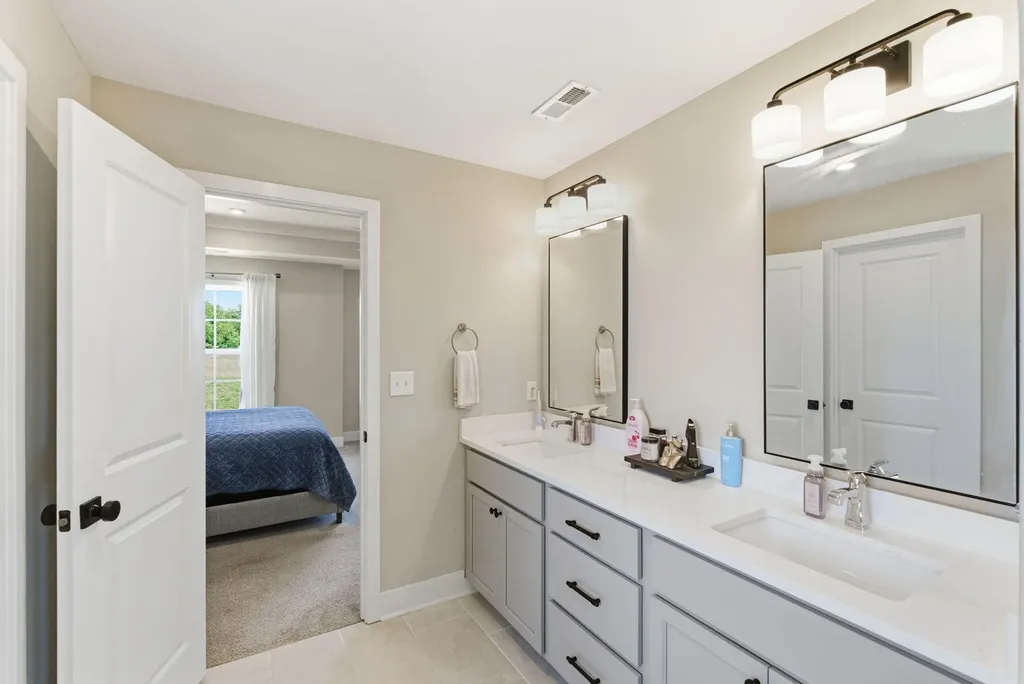 1325 Silver Springs Drive Lexington KY 40511