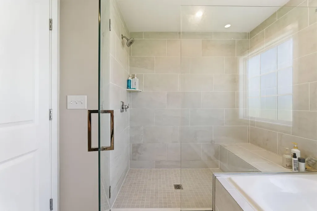 1325 Silver Springs Drive Lexington KY 40511