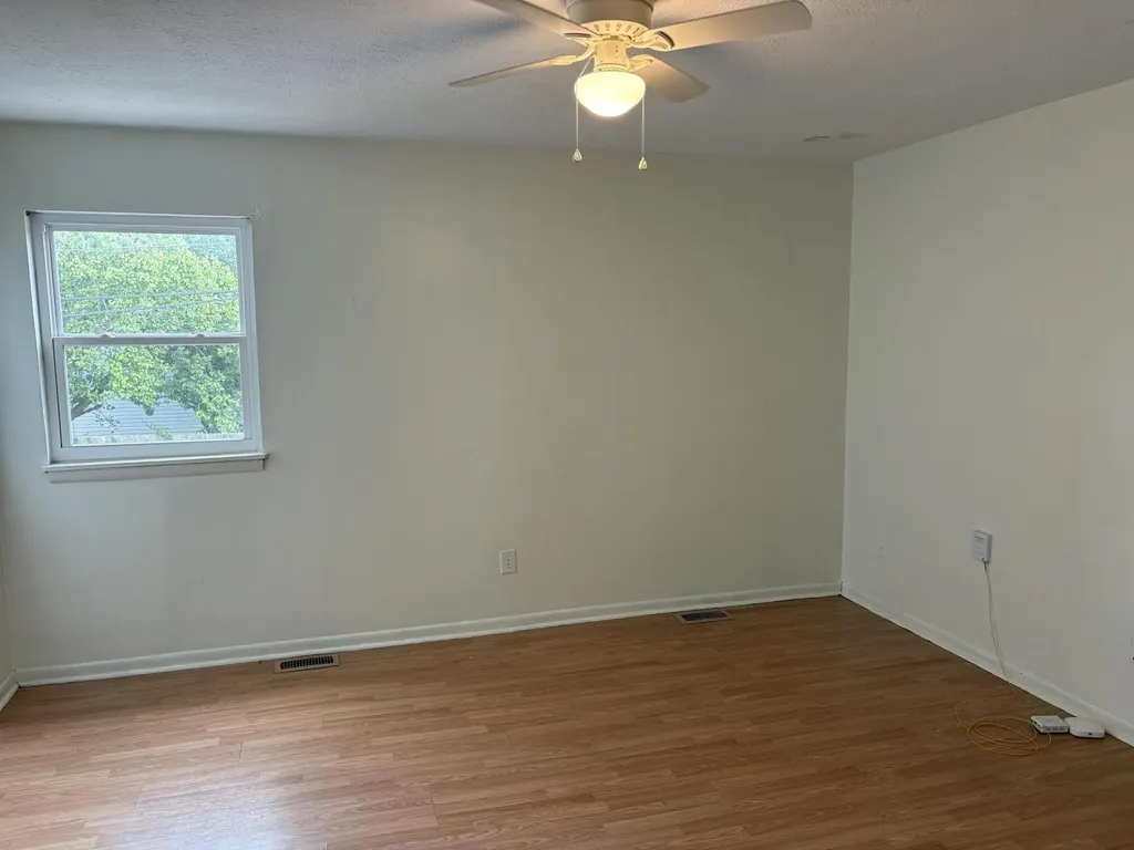 2828 Yellowstone Parkway Lexington KY 40517