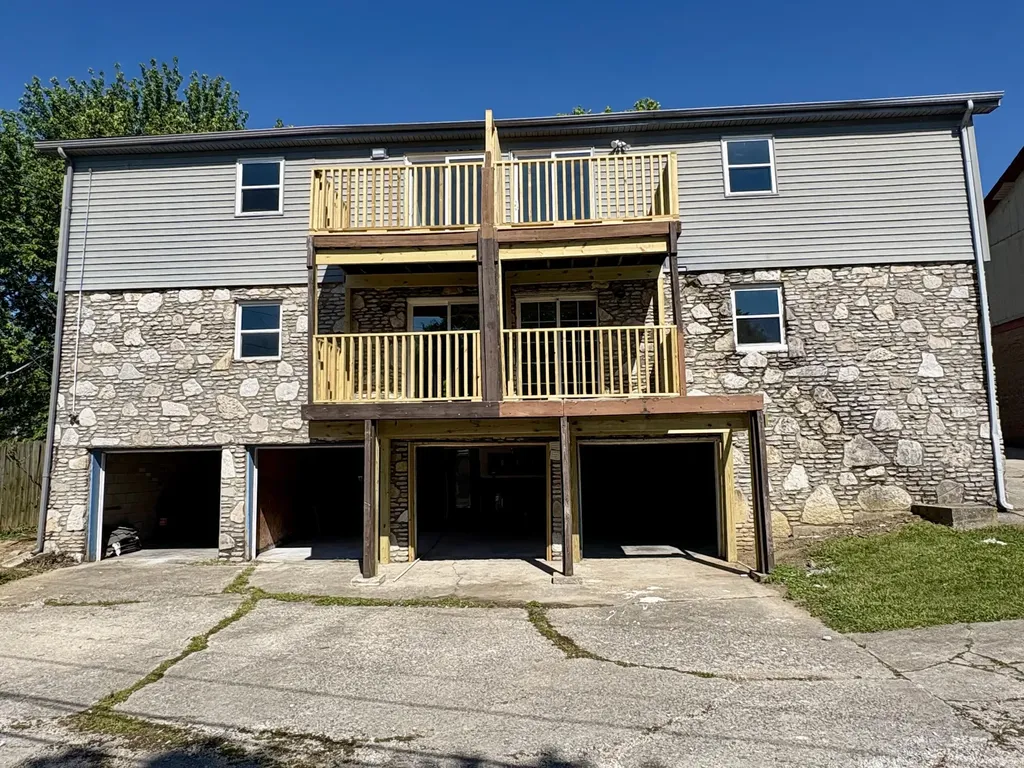 2828 Yellowstone Parkway Lexington KY 40517