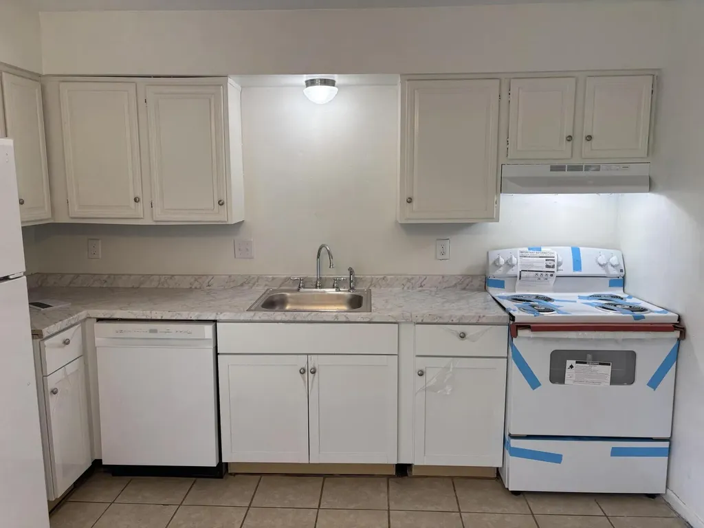 2828 Yellowstone Parkway Lexington KY 40517