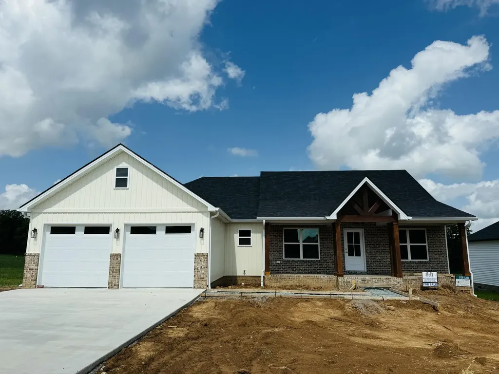 102 Bill Silvey Road Danville KY 40422