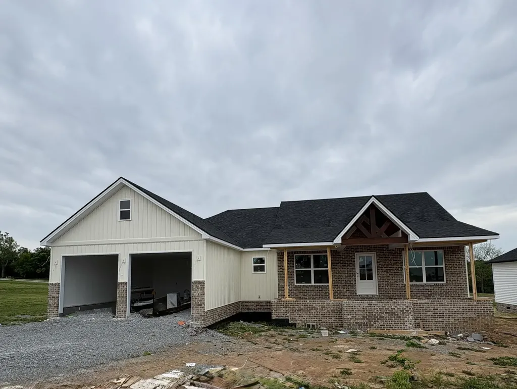102 Bill Silvey Road Danville KY 40422