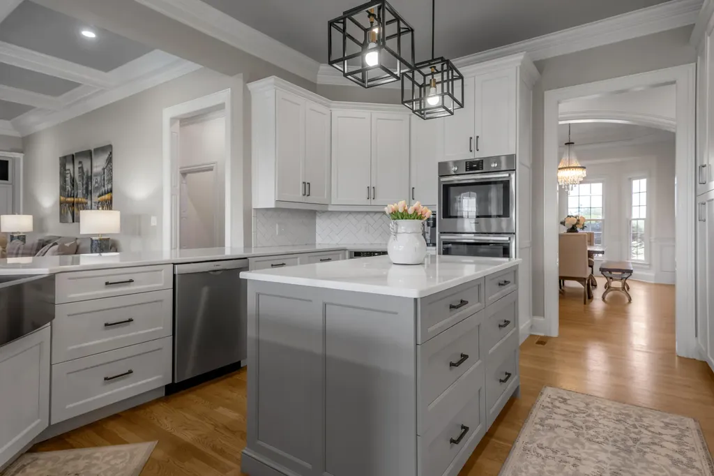 302 Eagle Drive Nicholasville KY 40356