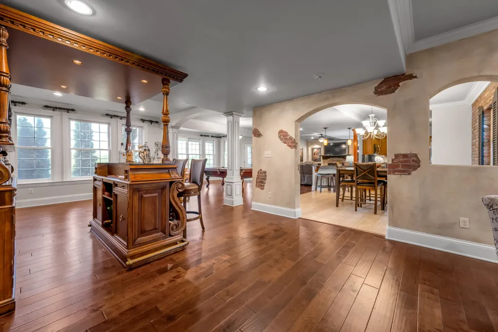 302 Eagle Drive Nicholasville KY 40356